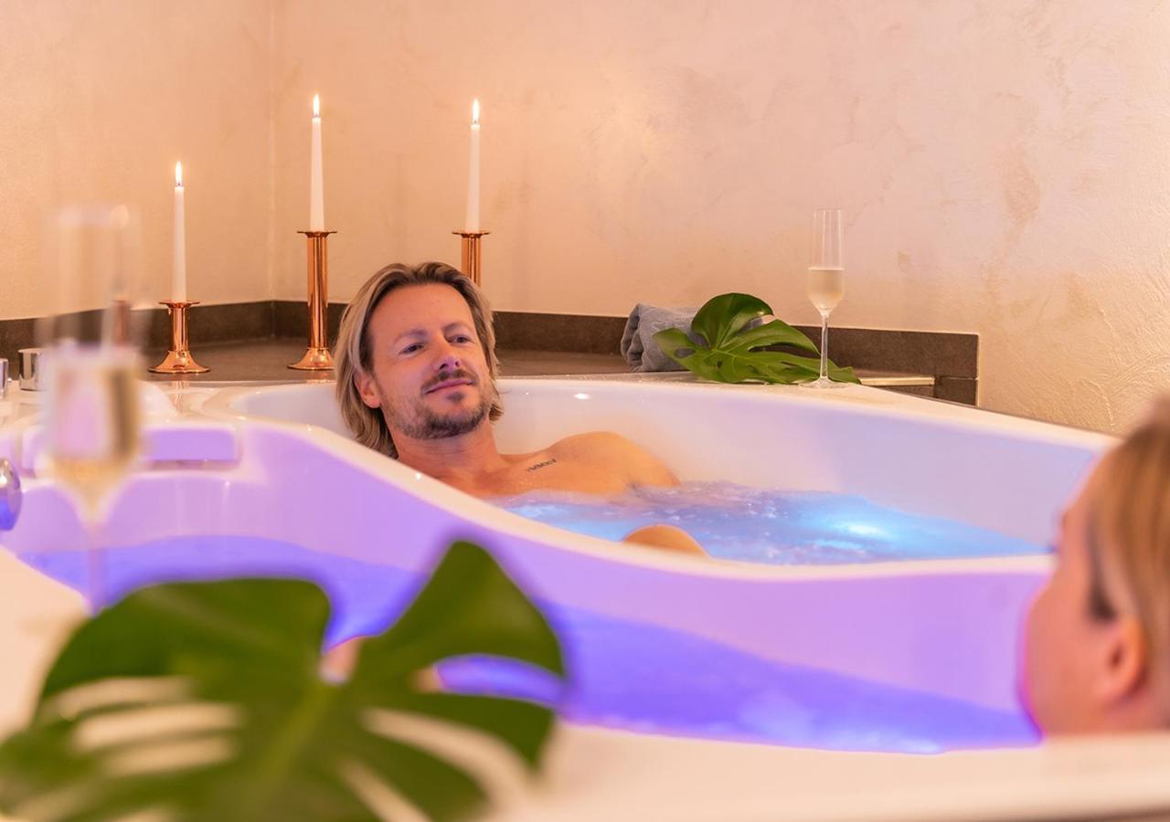 Siebenquell Gesundzeitresort Weißenstadt エクステリア 写真